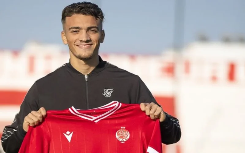 صفقة شتوية.. المصري يضم المغربي أسامة الزمراوي من الوداد